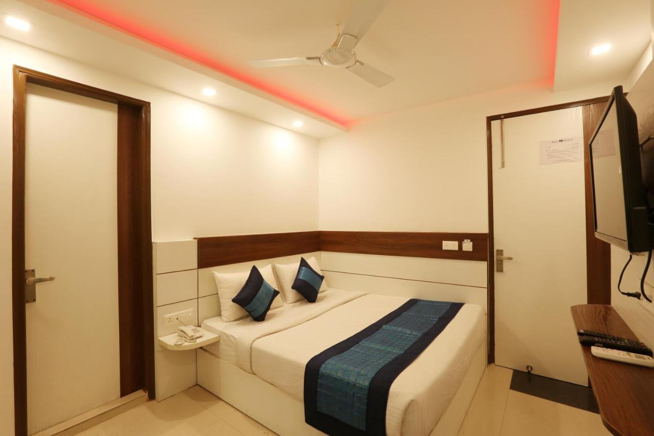 Hotel Ark Wood Νέο Δελχί Εξωτερικό φωτογραφία
