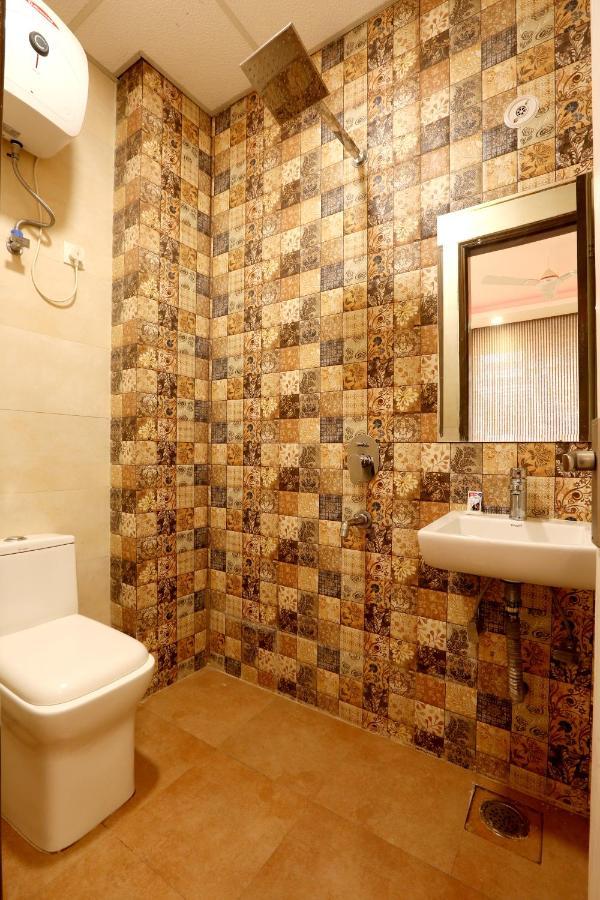 Hotel Ark Wood Νέο Δελχί Εξωτερικό φωτογραφία